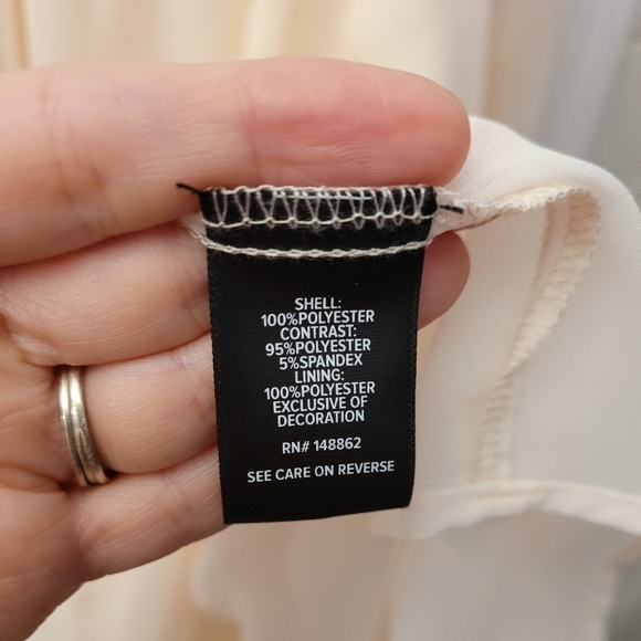 TORRID Chiffon Blouse size 2 - Picture 5 of 5